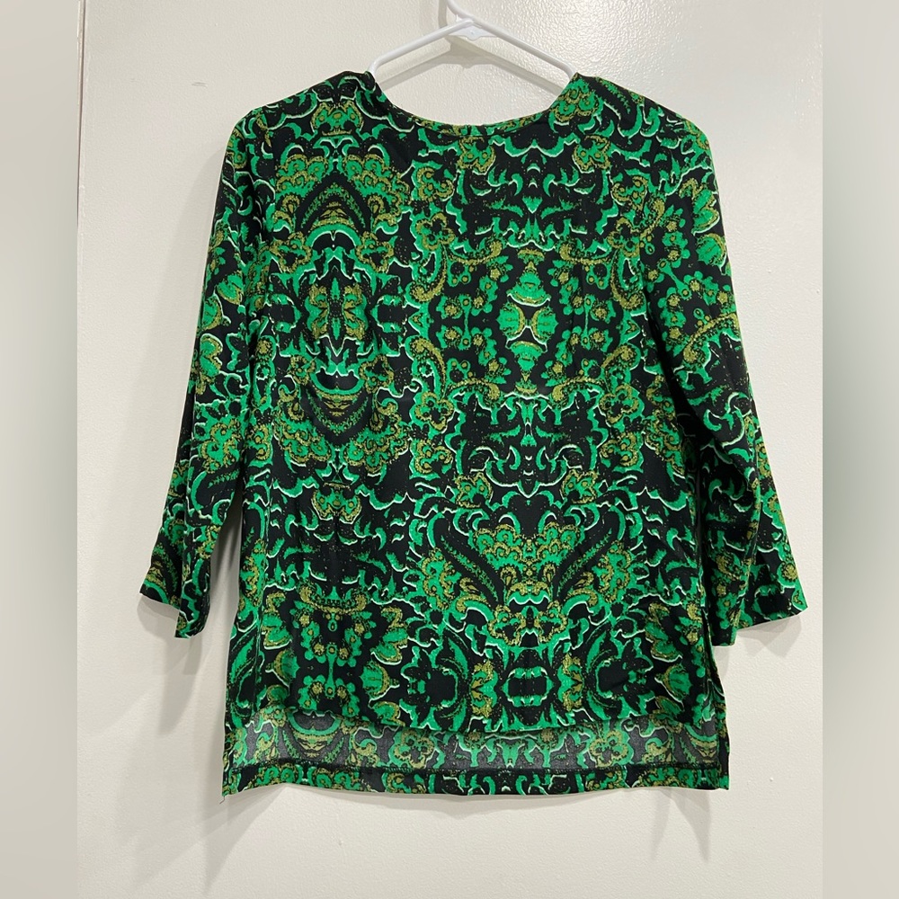 Zipper detail blouse